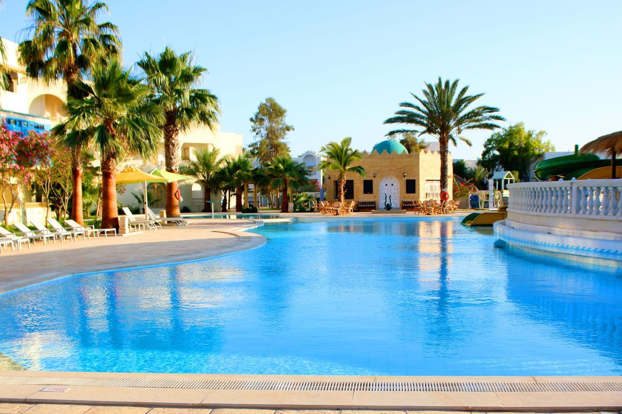 The Ksar Djerba Charming Hotel&SPA Midoun Bagian luar foto